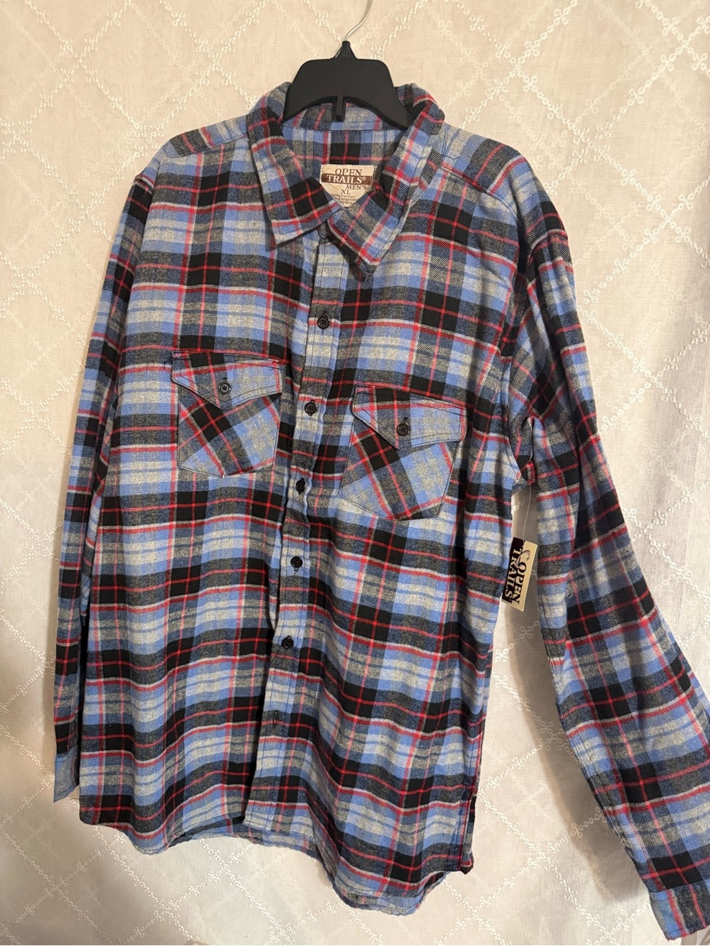 Men's Light Blue Plaid Button-Down Flannel Shirt